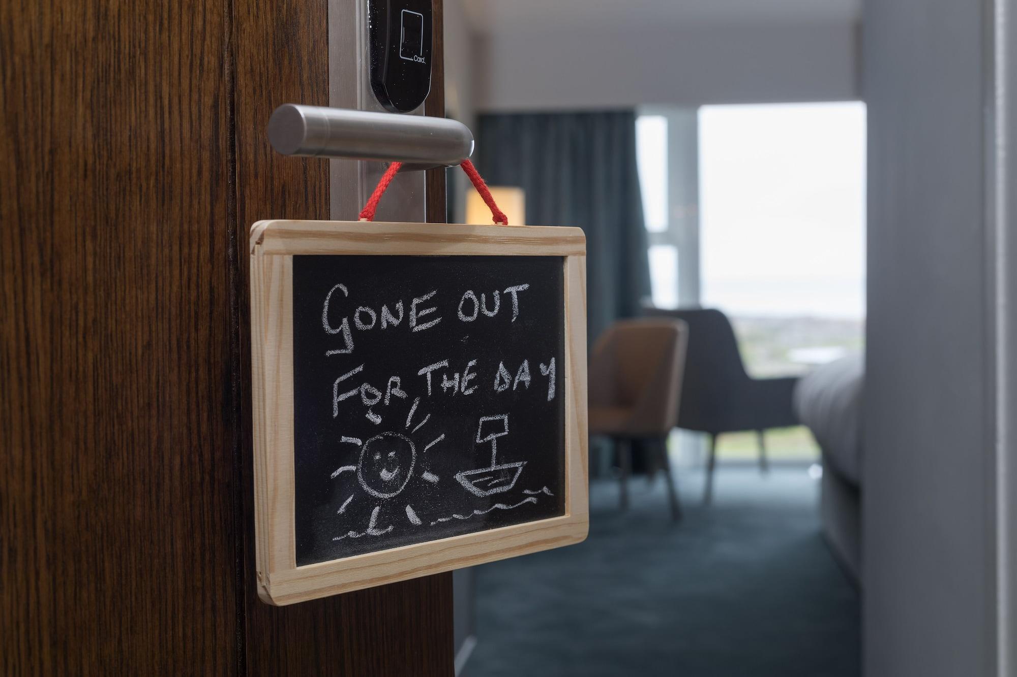 Connemara Coast Hotel Furbo Екстериор снимка