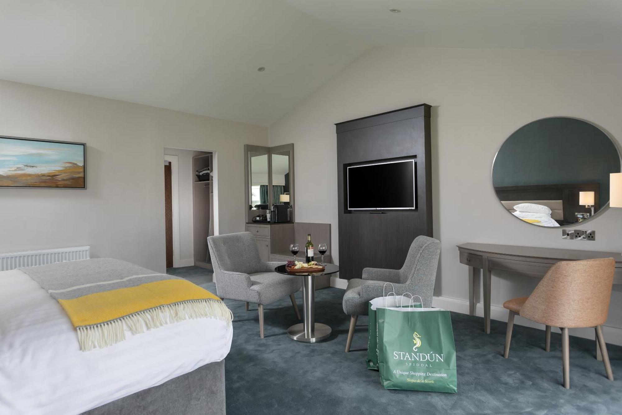 Connemara Coast Hotel Furbo Екстериор снимка